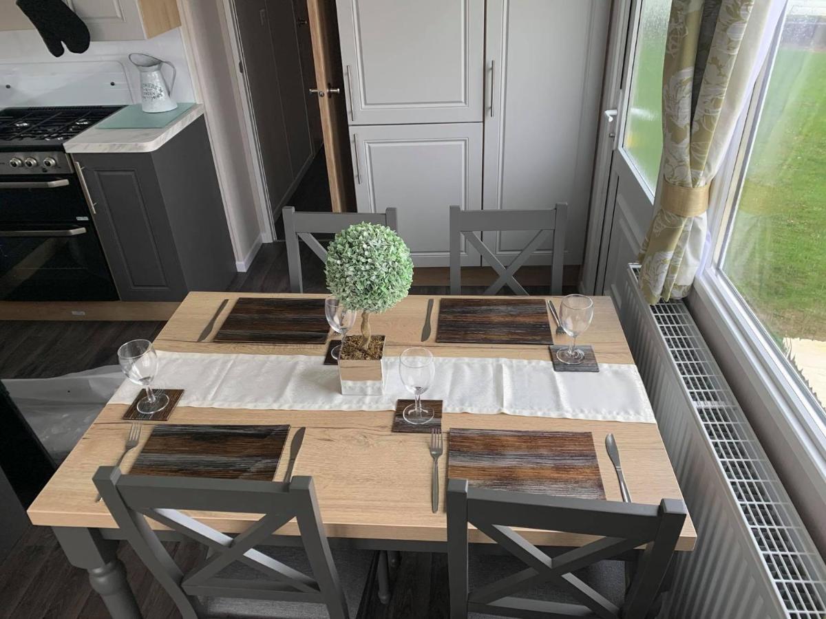 3 Bed Presitage Caravan Doniford Bay Saint Decumans Exterior photo