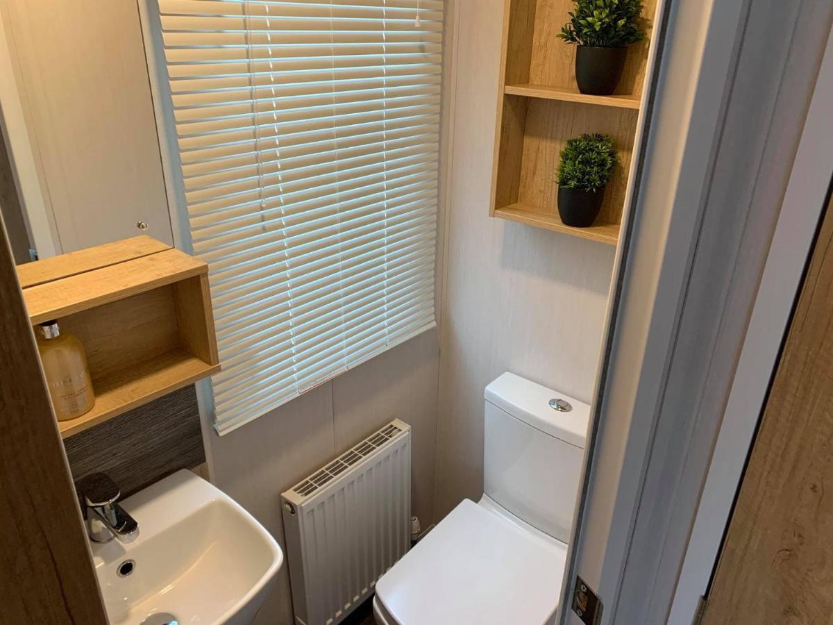 3 Bed Presitage Caravan Doniford Bay Saint Decumans Exterior photo